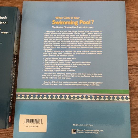 Bundle of two pool maintenance books. See photos for details. Bundle with other - Picture 6 of 8